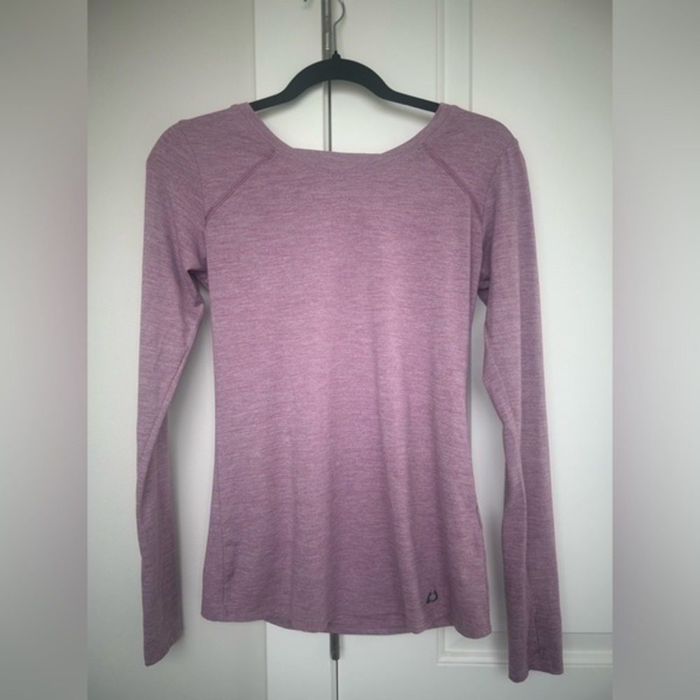 NWOT Ogio Womens Moisture Wicking Long Sleeve Crewneck T-Shirt